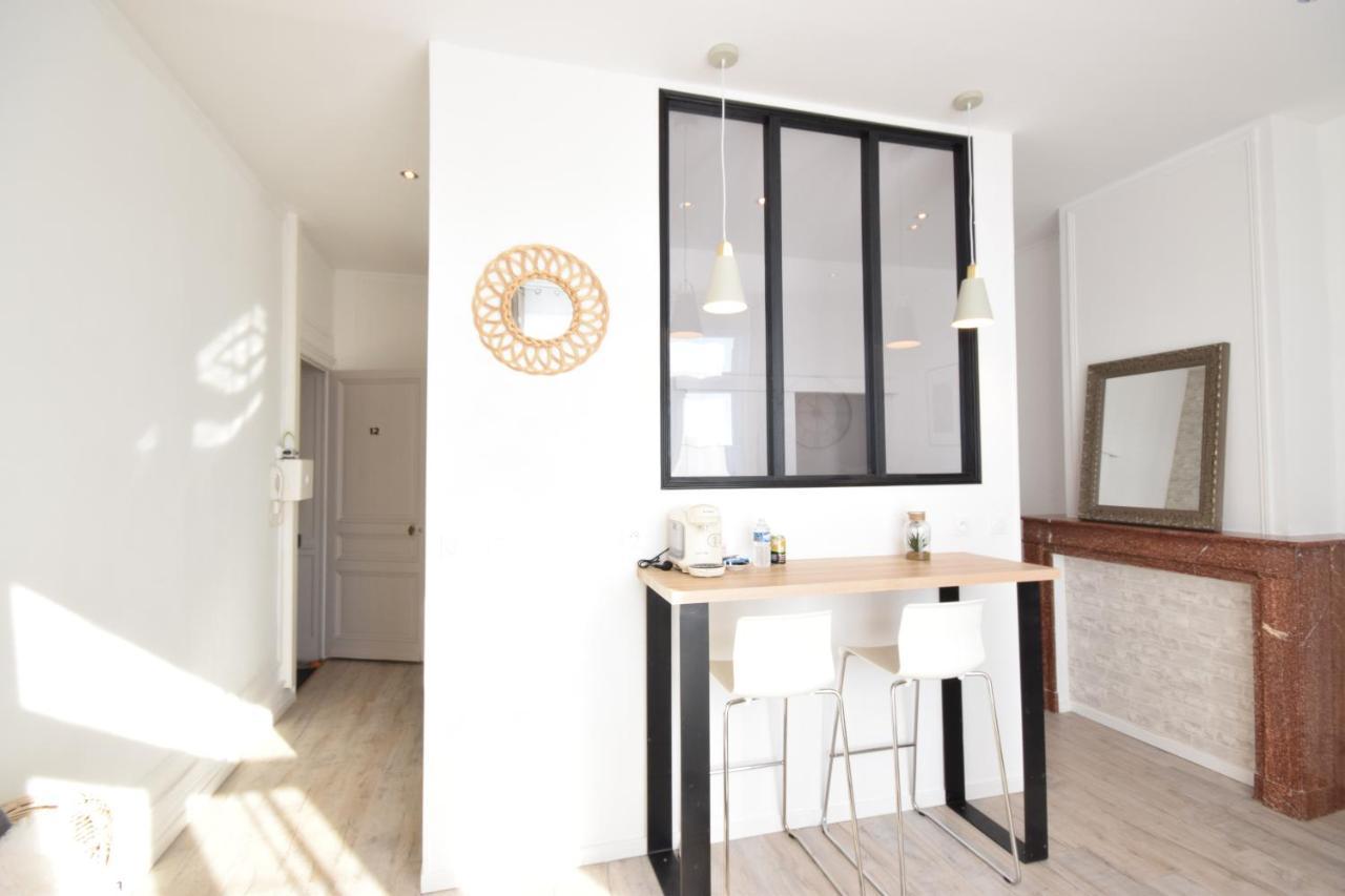 Chic Appart Design - Hyper Centre - Tramway - Free Wifi - Lerelaisdodile12 วาลองเซียนส์ ภายนอก รูปภาพ