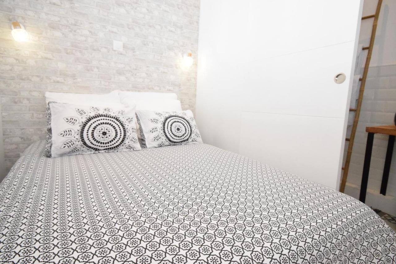 Chic Appart Design - Hyper Centre - Tramway - Free Wifi - Lerelaisdodile12 วาลองเซียนส์ ภายนอก รูปภาพ